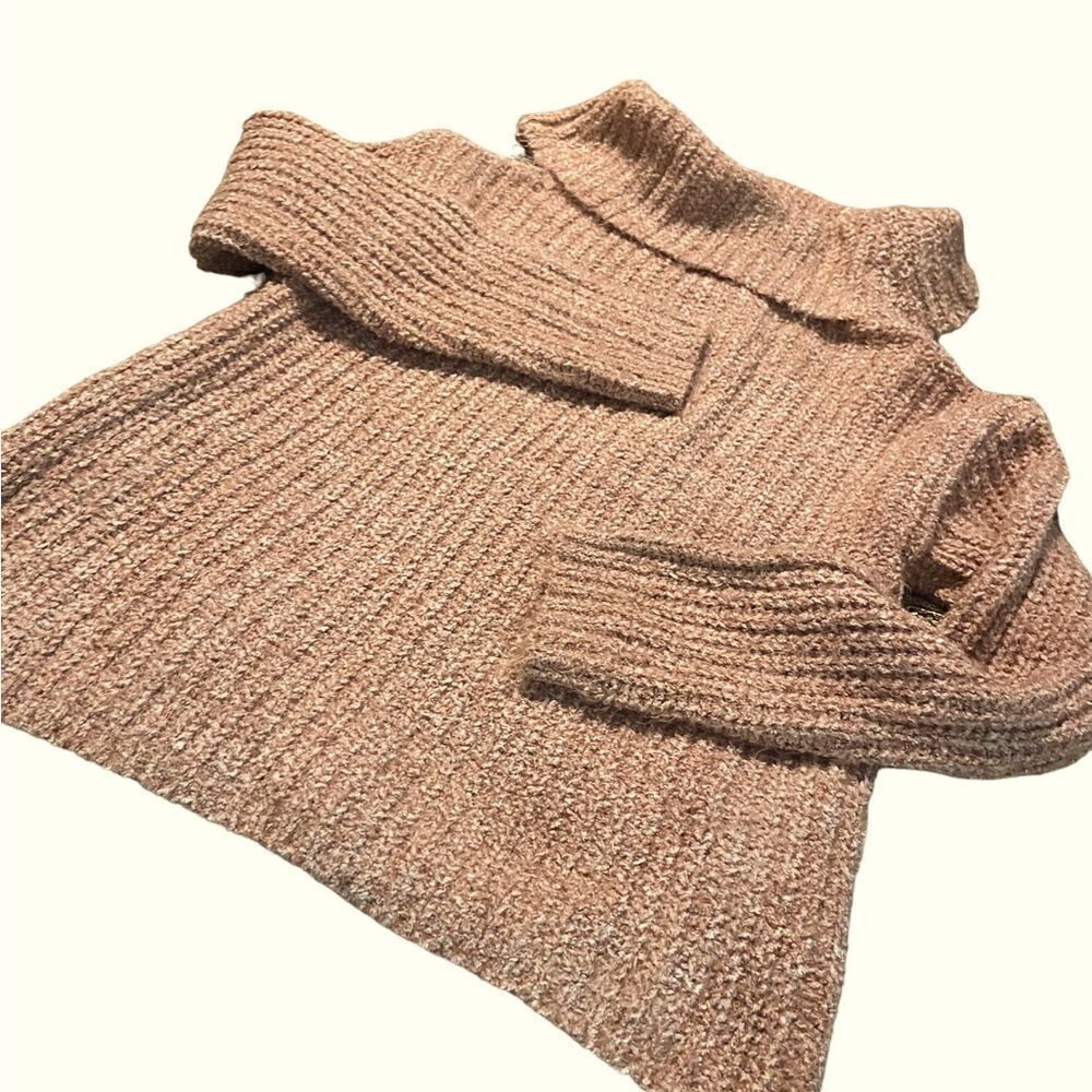 Premise size small cable knit sweater great look see picture